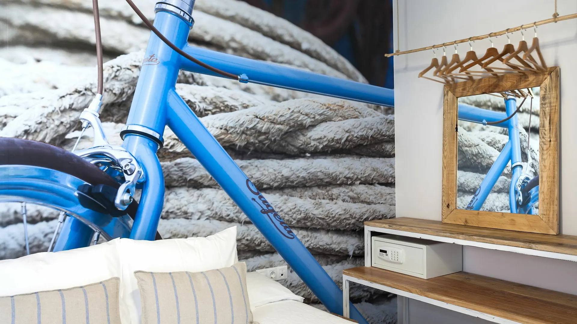 The Bicycle Apartments Barcelona 0*,  Spanien